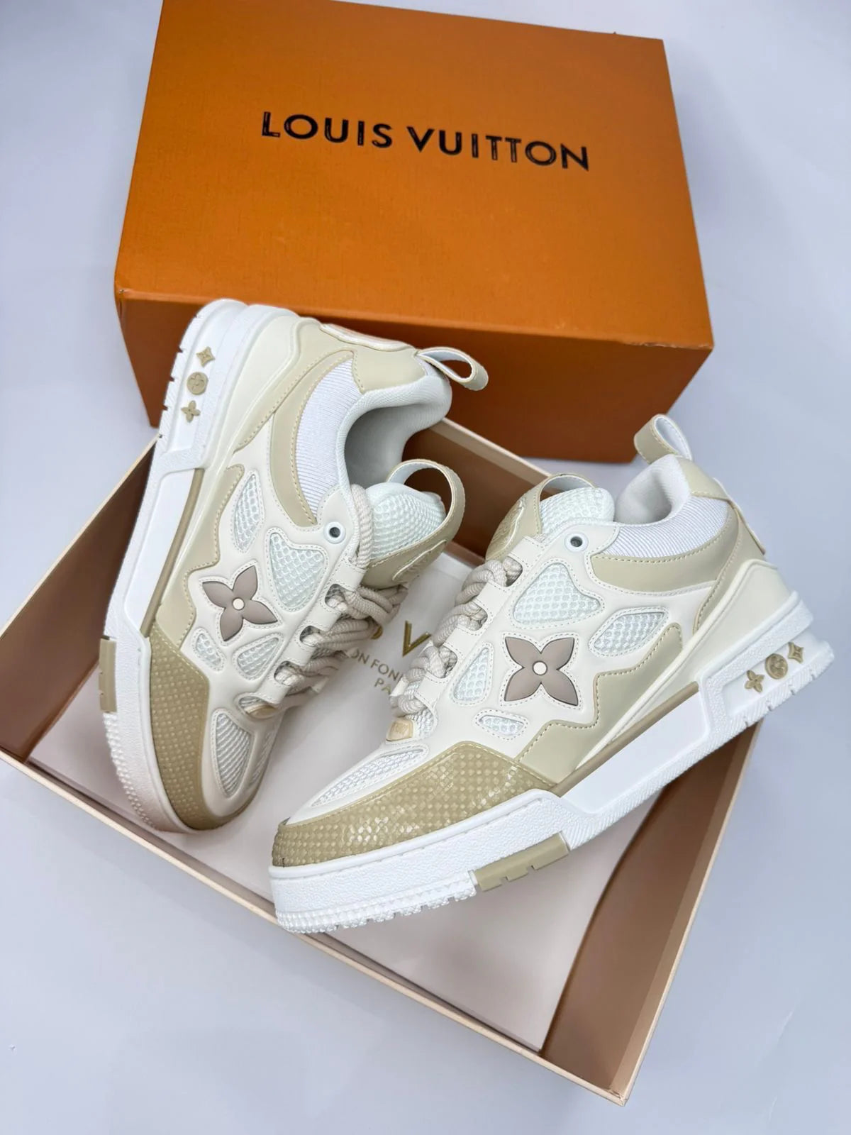 LOUIS VUITTON SKATE BEIGE