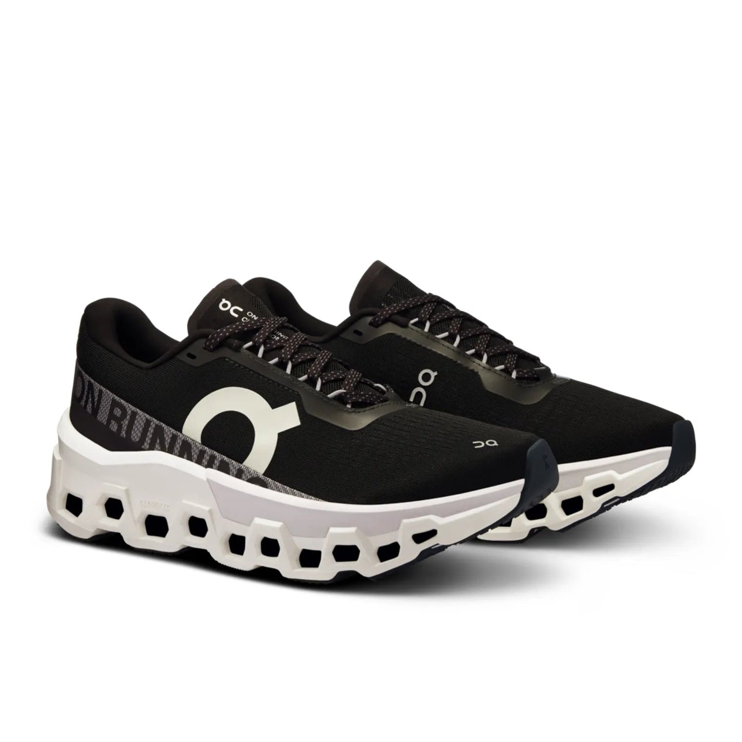 ON CLOUD RUNNING NEGROS