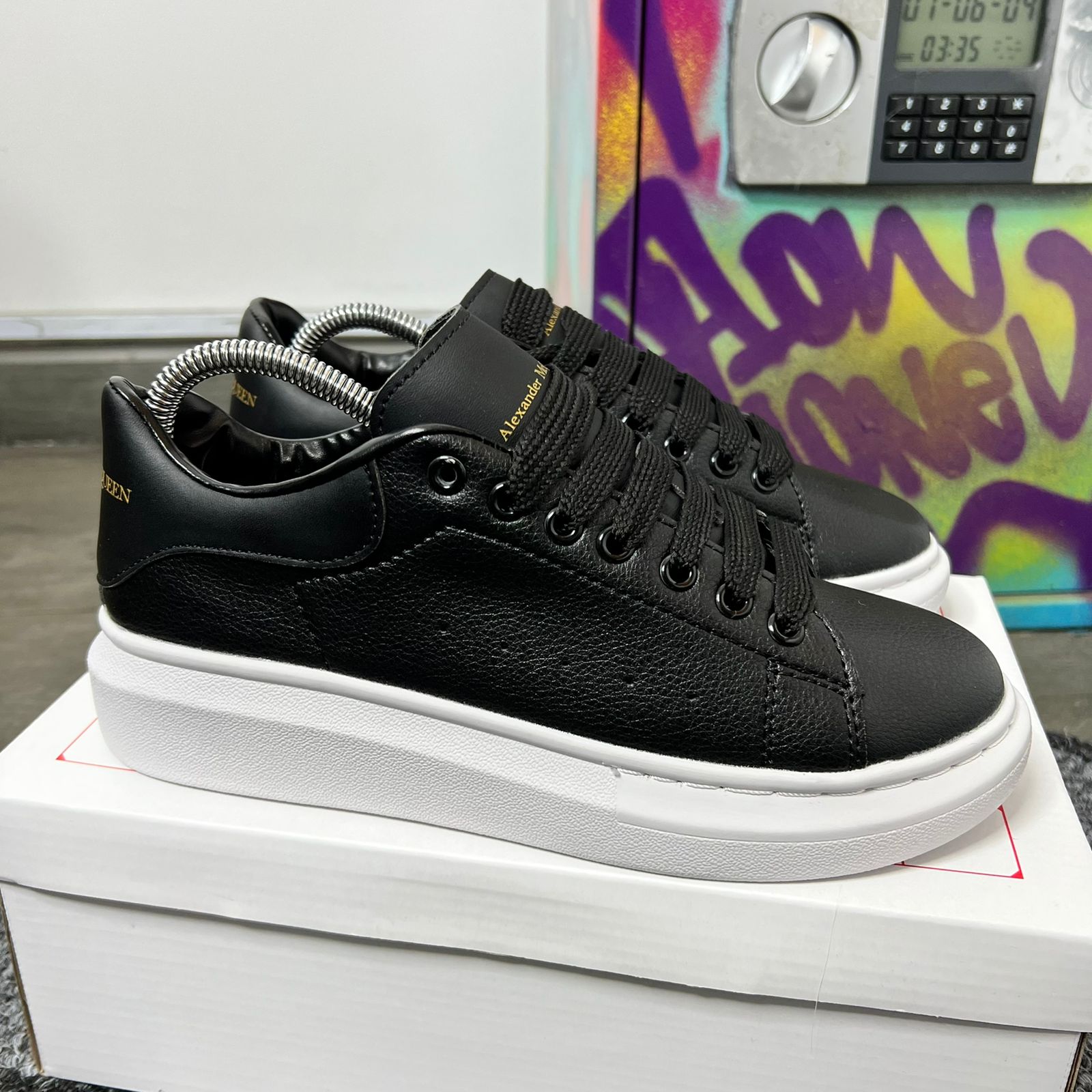 ALEXANDER MCQUEEN NEGRO BLANCO - Main Image