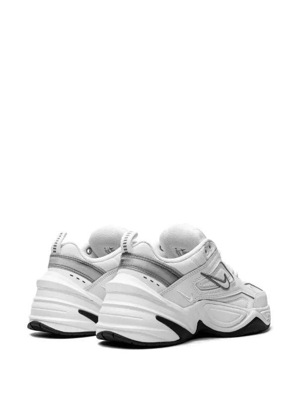 NIKE TEKNO BLANCO NEGRO