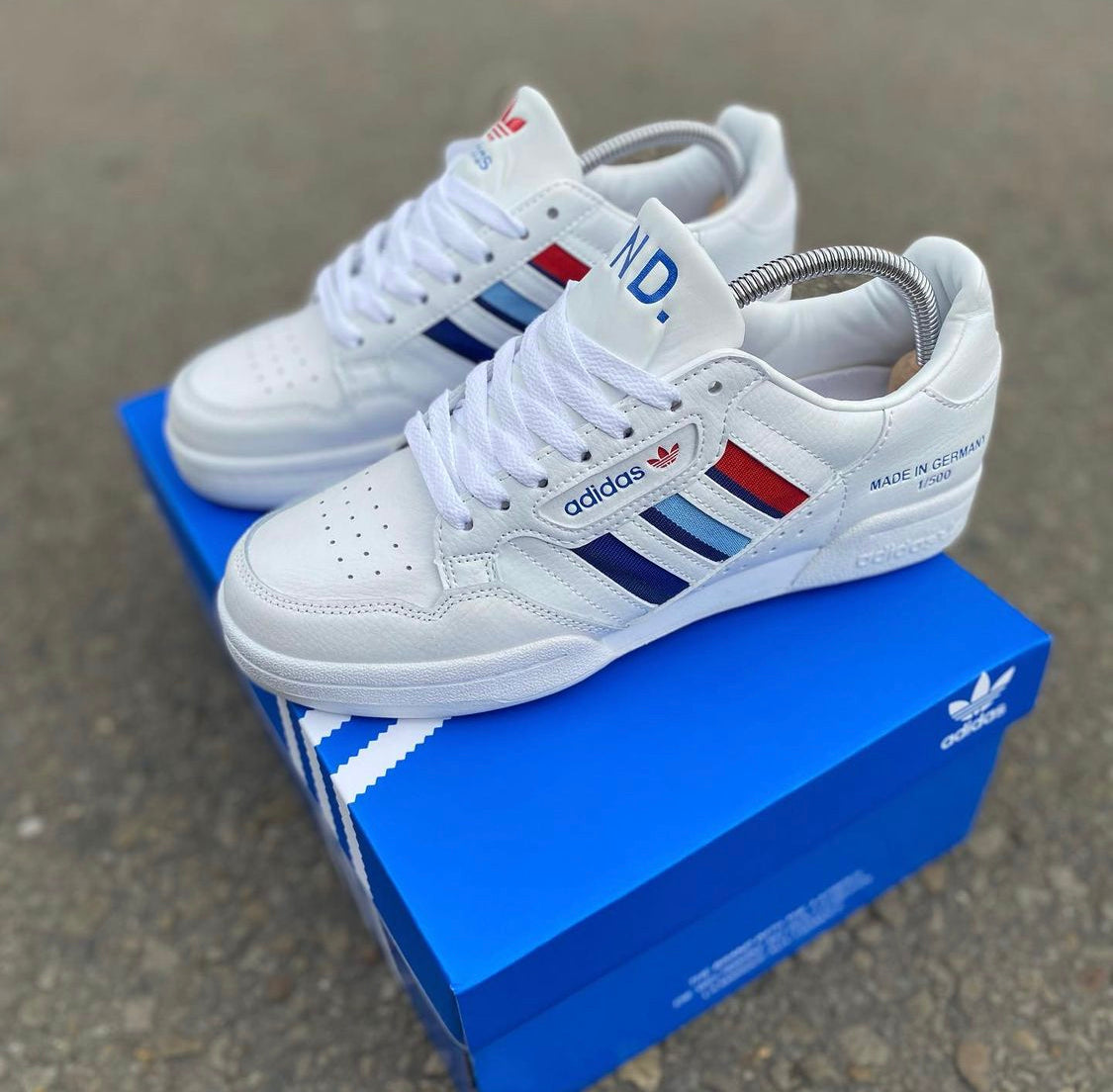 ADIDAS CONTINENTAL