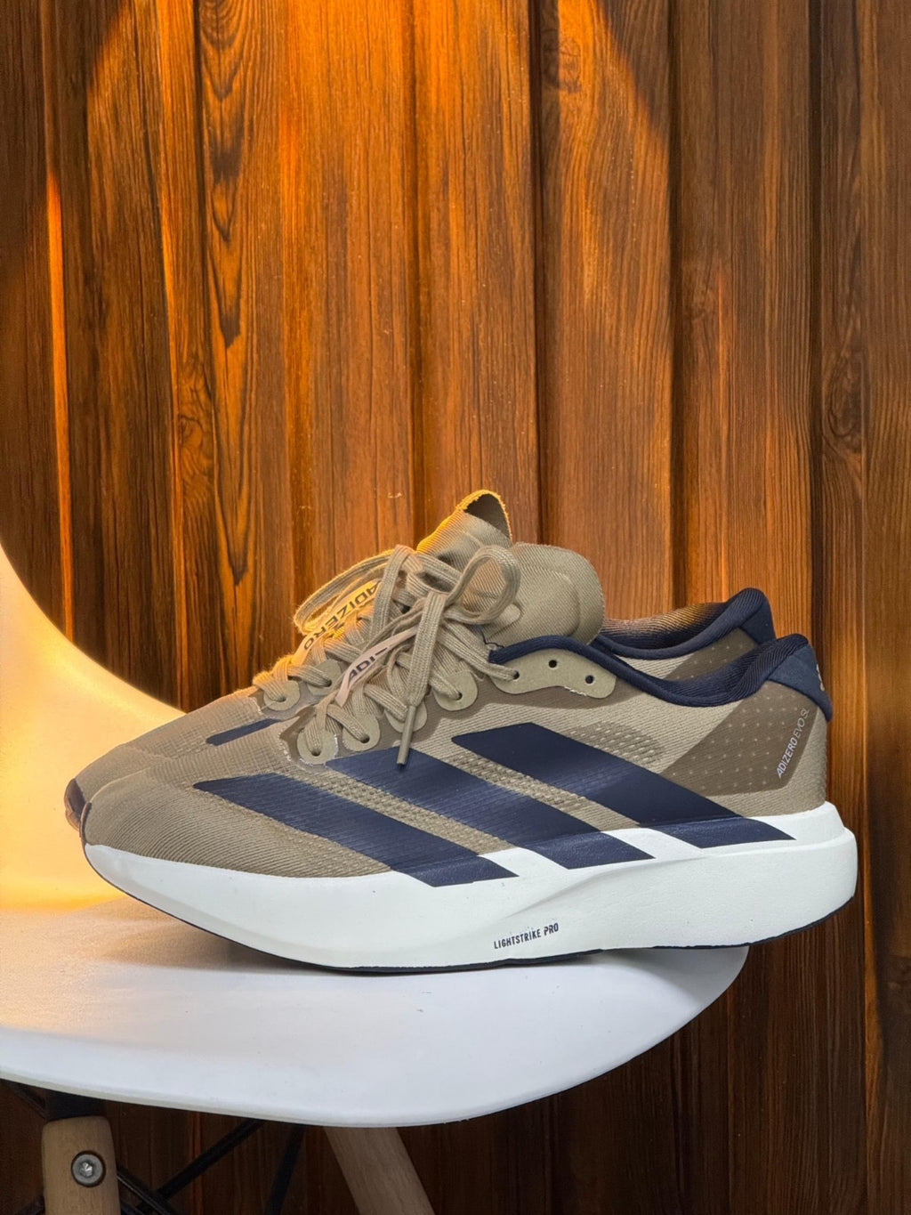 ADIDAS ADIZERO EVO SL CAFÉ