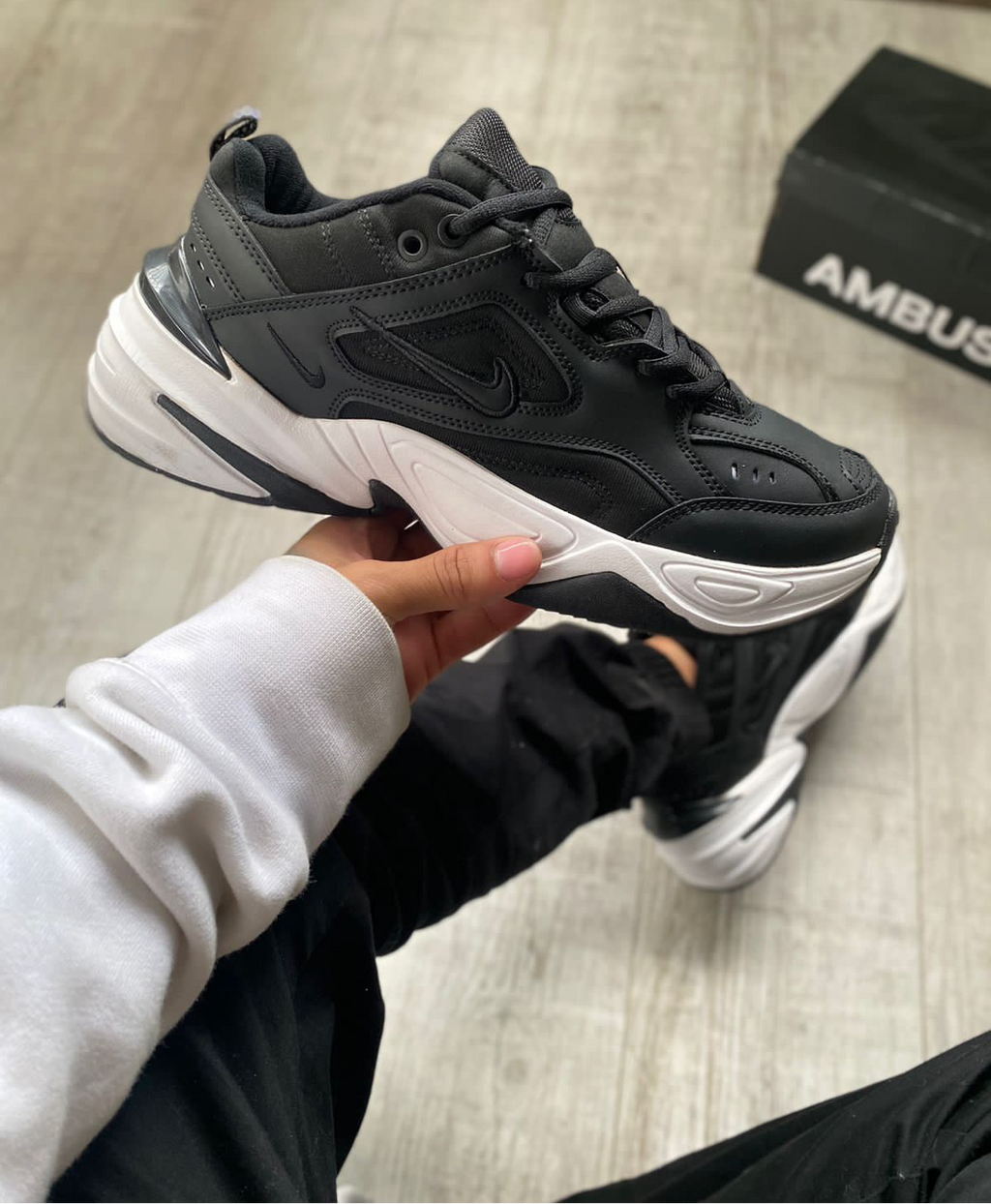 NIKE TEKNO NEGRO