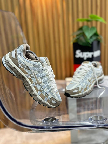NIKE P6000 BEIGE