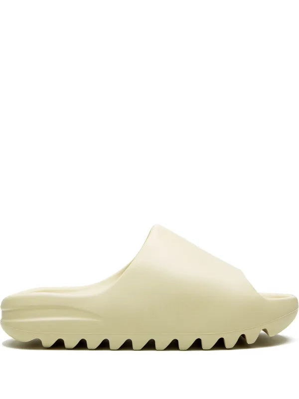 YEEZY SLIDE PURE