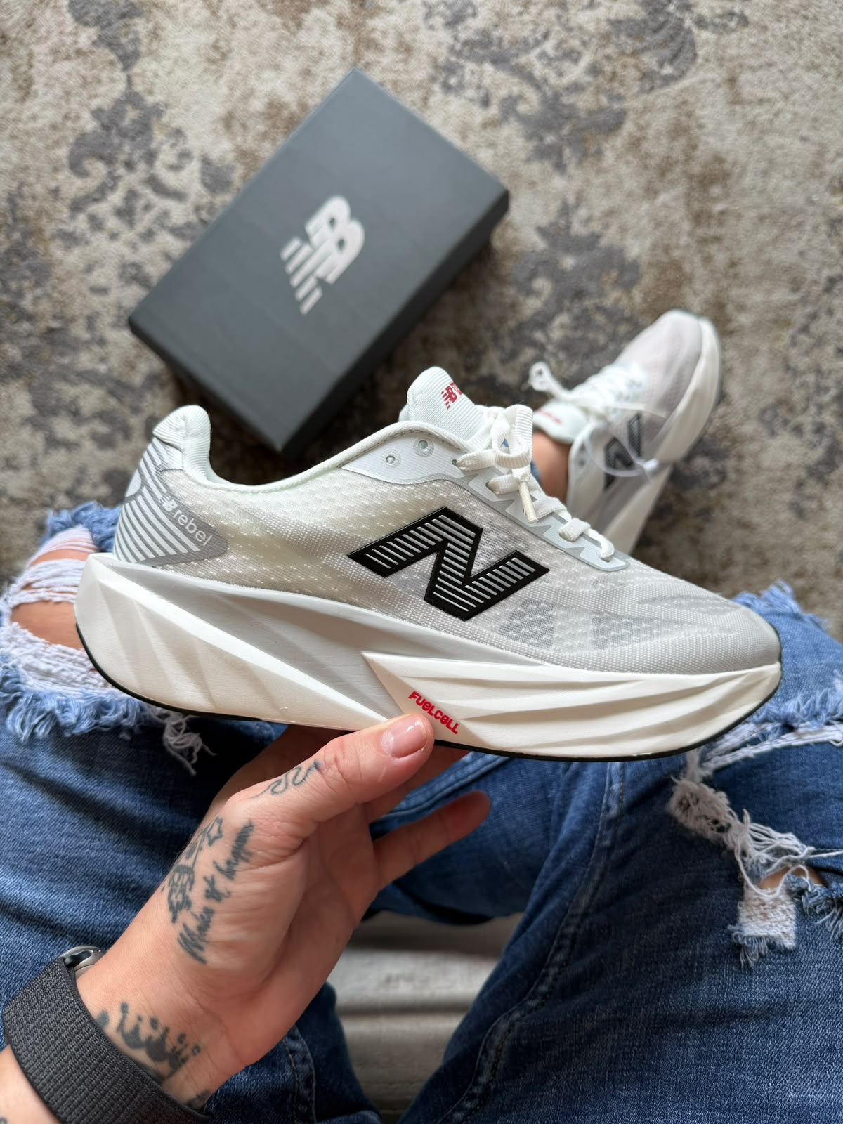 NEW BALANCE REBEL V5 BLANCO