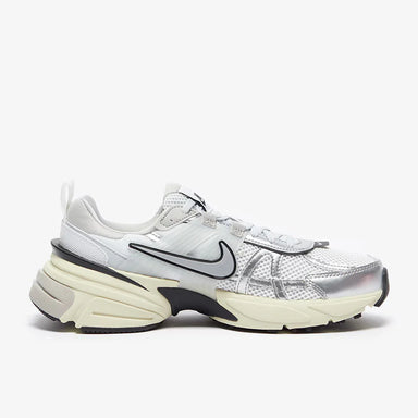 NIKE V2K RUN PURE