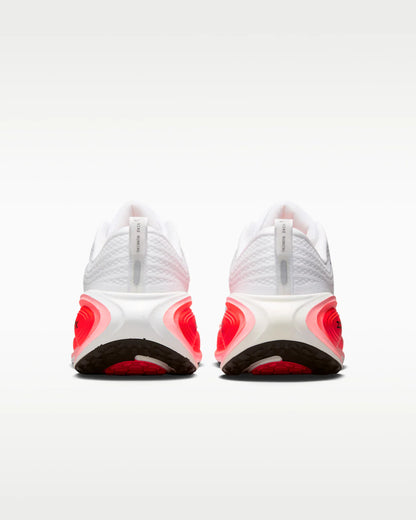 NIKE VOMERO PLUS BLANCO NARANJA
