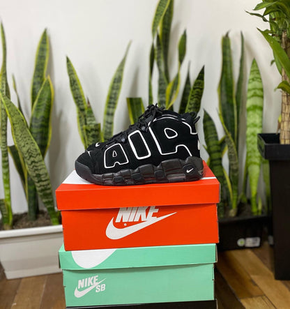 NIKE UPTEMPO NEGRO