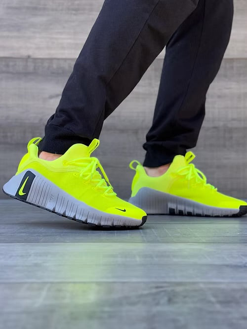 NIKE METCON VERDE