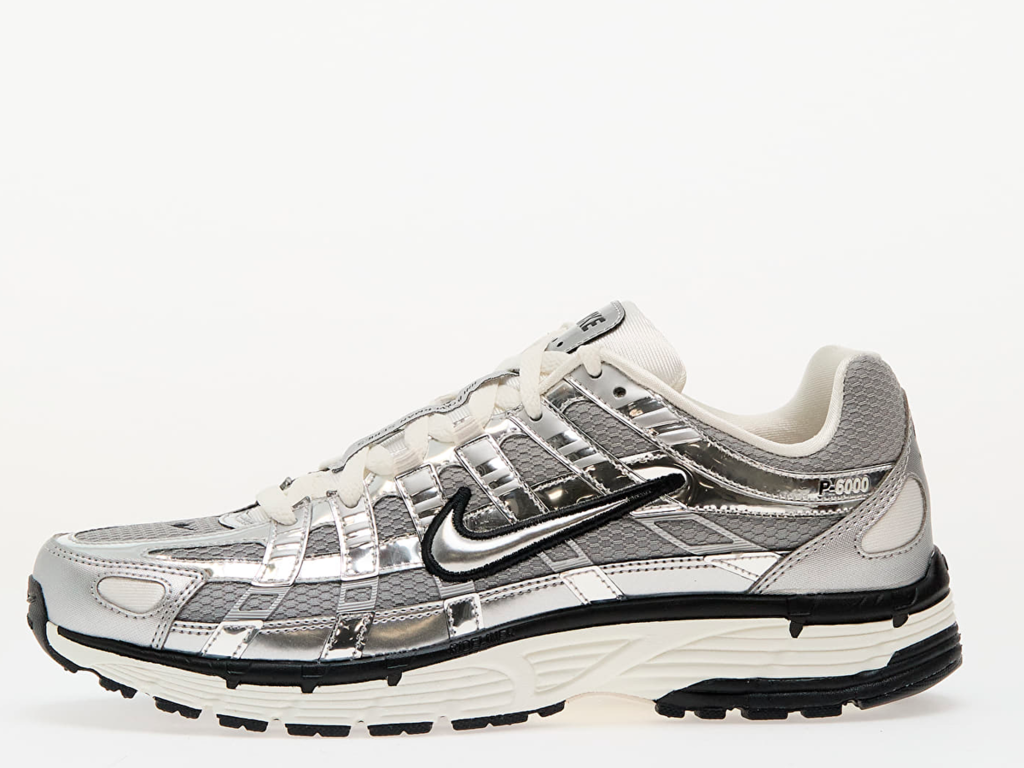 NIKE P6000 METALLIC SILVER