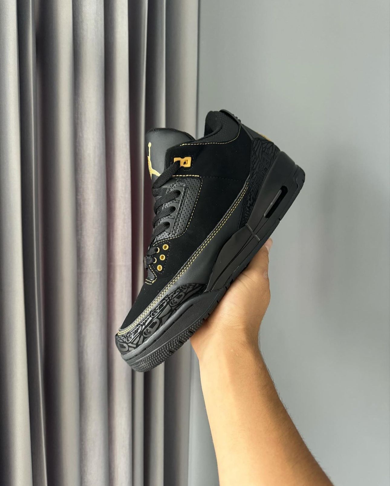 RETRO 3 NEGRO