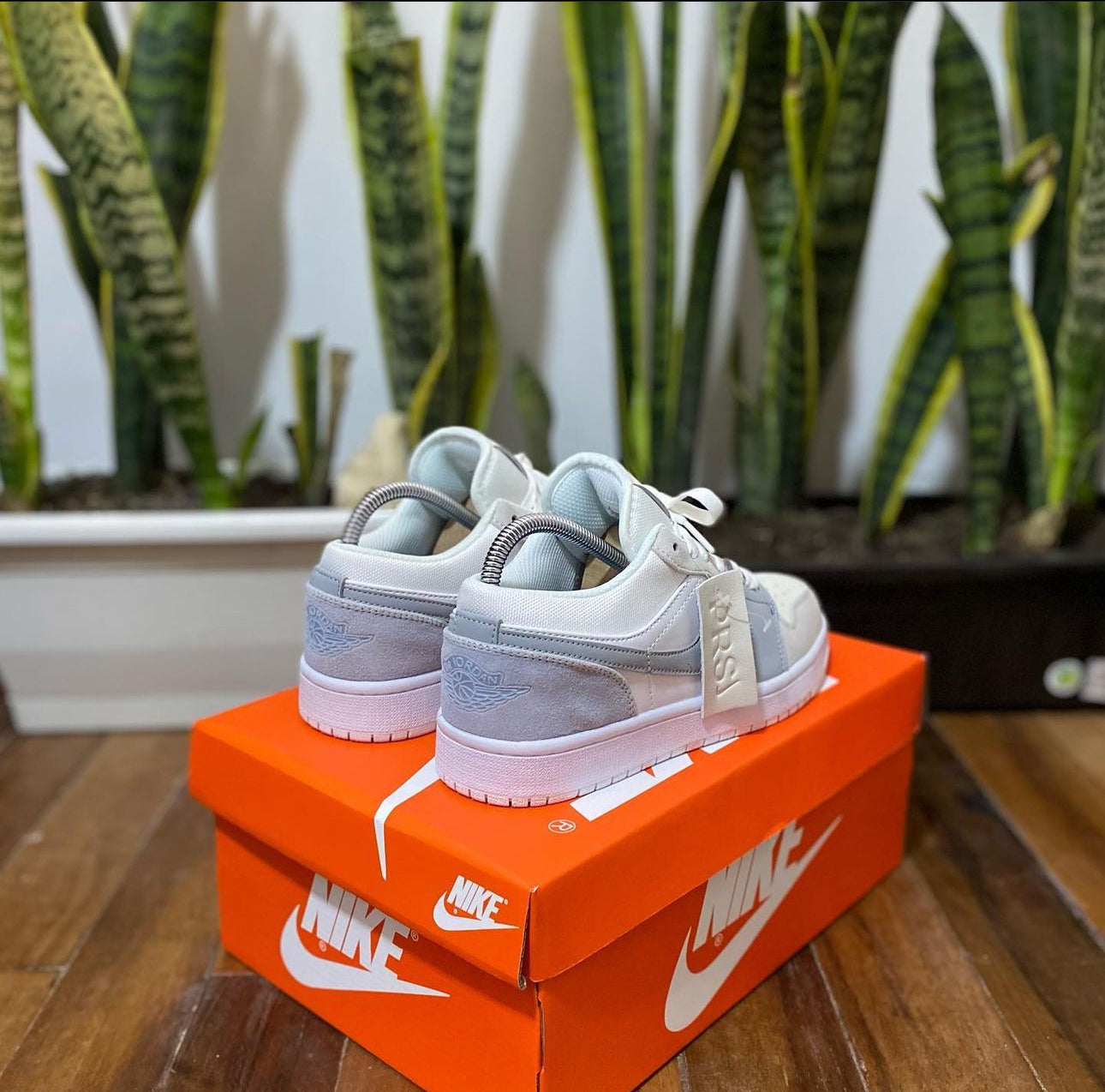 JORDAN RETRO LOW PARIS – FERSHOP CTG