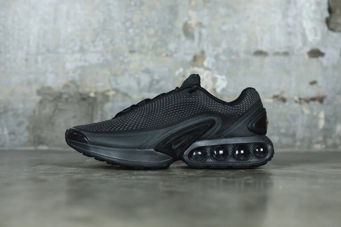 NIKE AIR MAX DN NEGRO