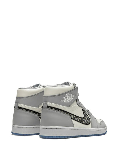 JORDAN RETRO 1 X DIOR