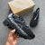 ON CLOUD NEGRO GRIS