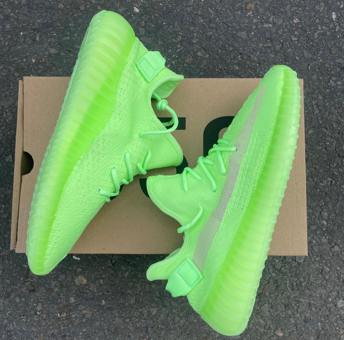 ADIDAS YEEZY 350 VERDE