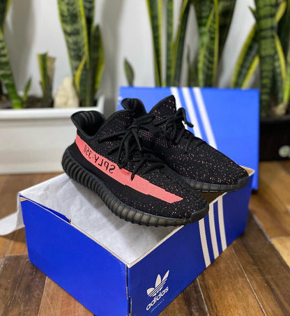 YEEZY 350 SPLY NEGRO LINEA ROJA