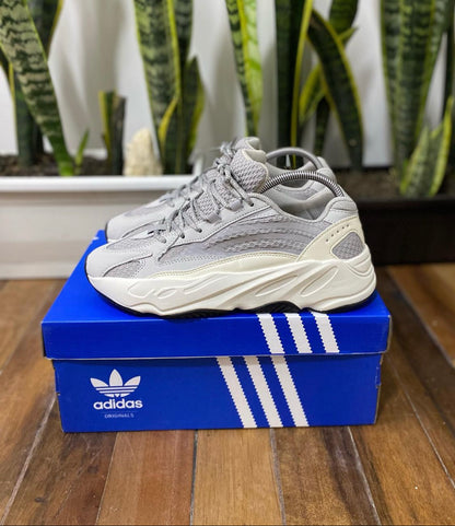 ADIDAS YEEZY 700 V2 STATIC