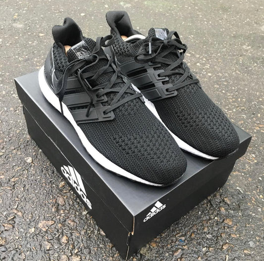 ADIDAS ULTRABOOST NEGRO BLANCO