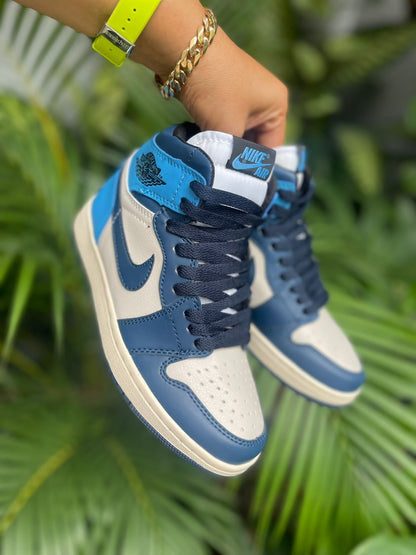 JORDAN RETRO 1 AZUL BLANCA