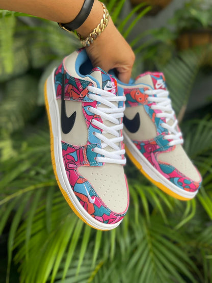 NIKE SB DUNK PARRA