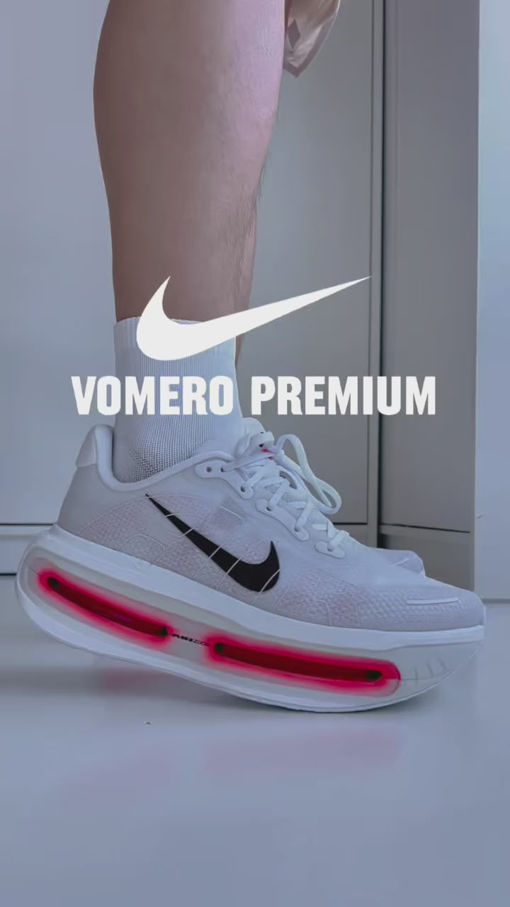 NIKE VOMERO PREMIUM